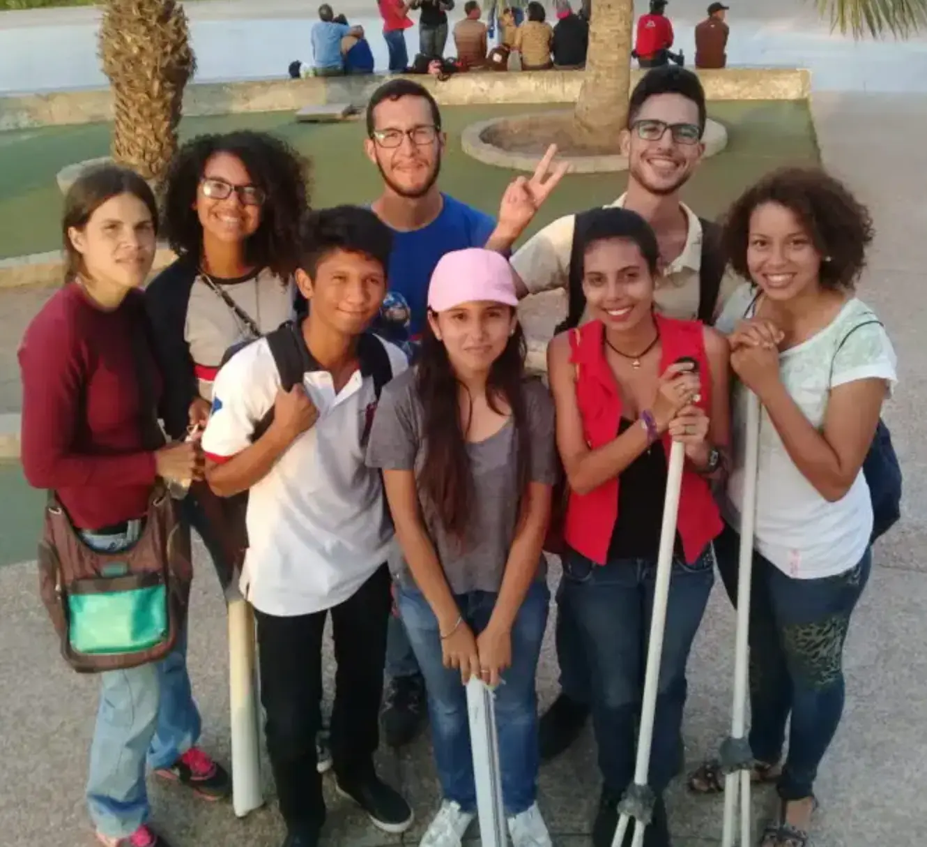 A Fellowship service team gathered during a workday in Venezuela